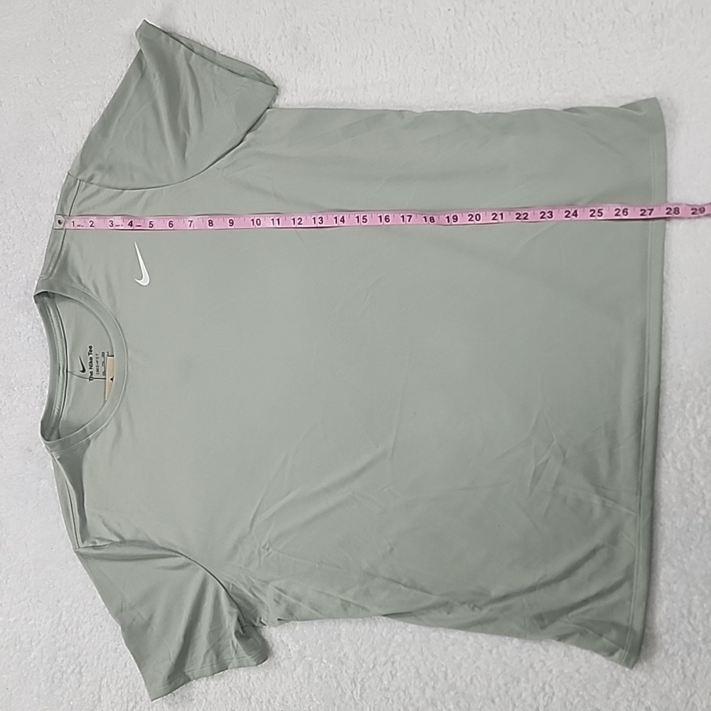 Nike Dri-Fit Training Short Sleeve Tee New With Tags - Picture 5 of 9